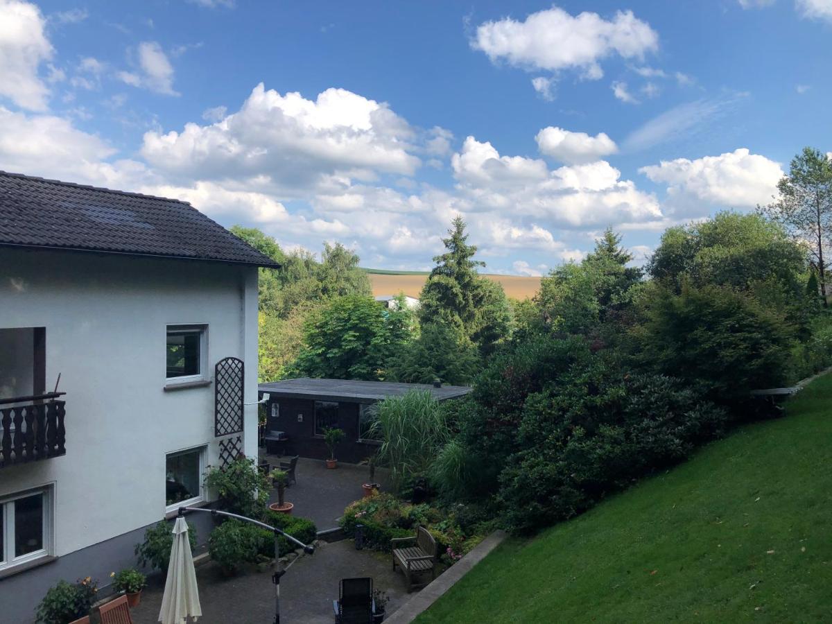 Apartment Am Wald Mit Garten & Hot-tub & Alpakas *