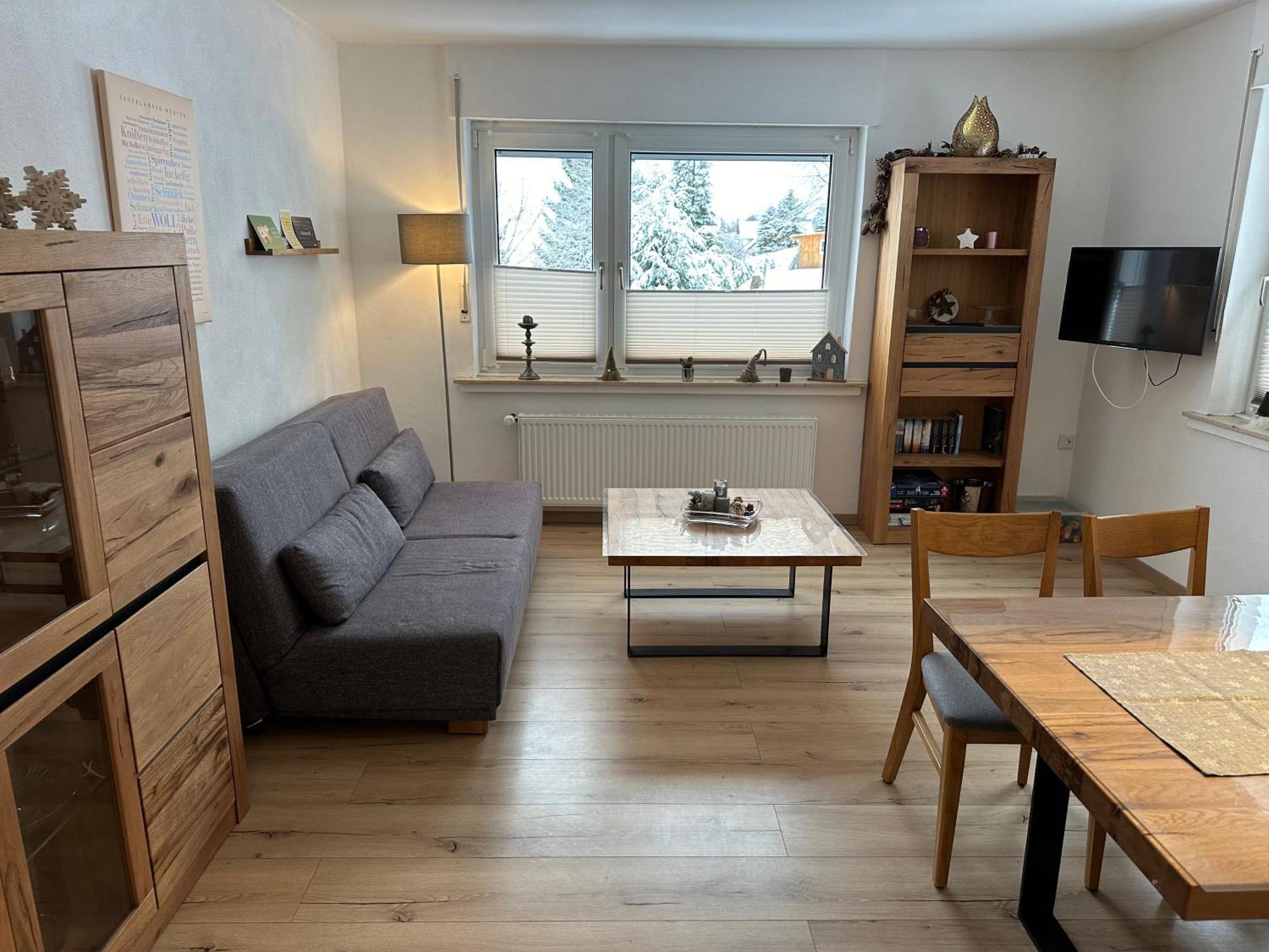 Apartment Am Wald Mit Garten & Hot-tub & Alpakas Meschede