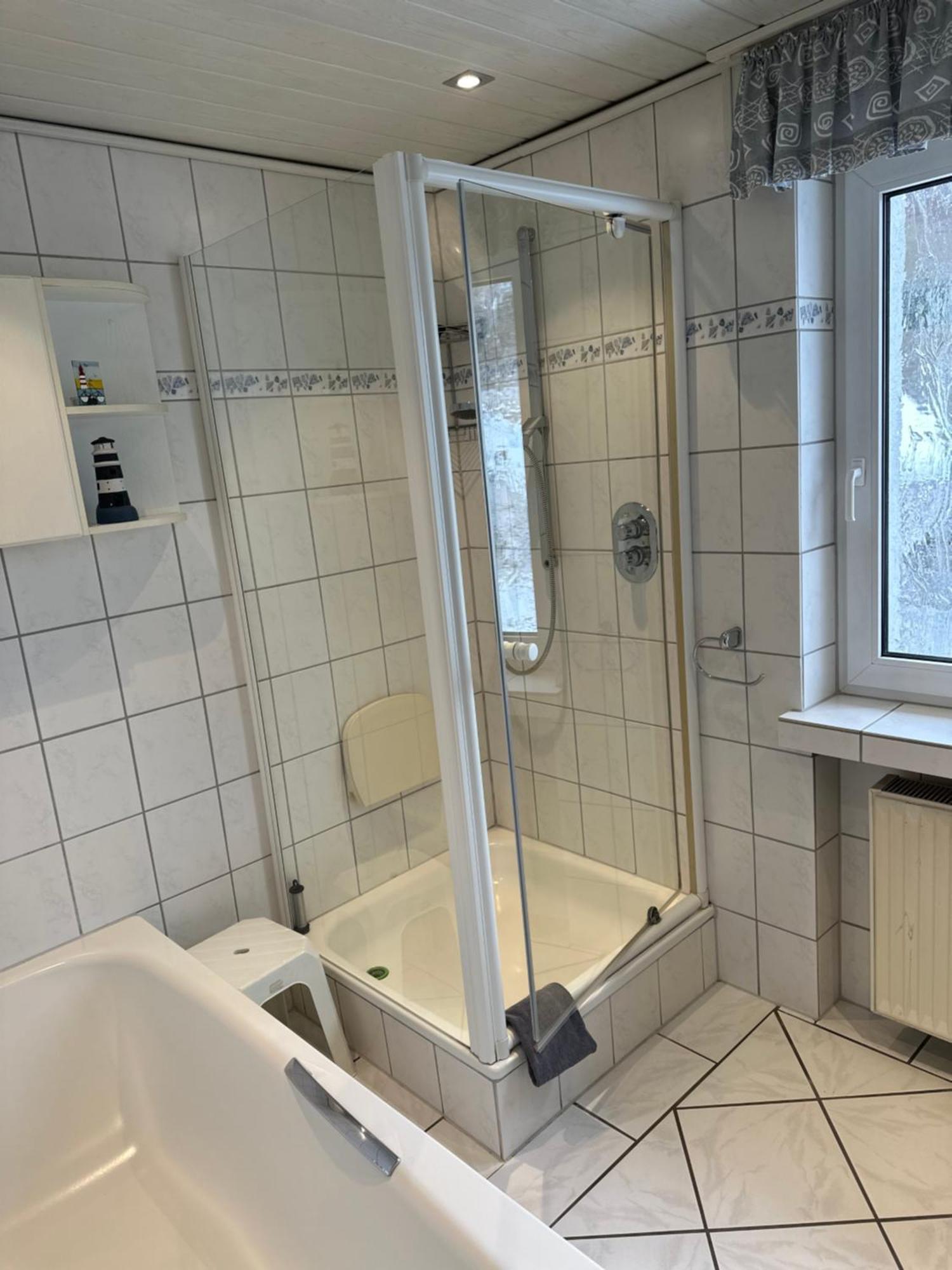 Am Wald Mit Garten & Hot-tub & Alpakas Meschede